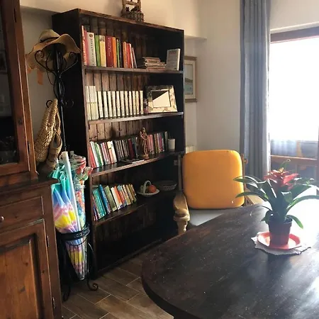 Casa Angelo Apartment *